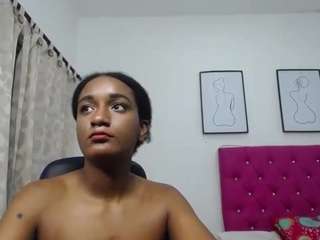 cattleya-hotgirl Live Webcam on CamSoda