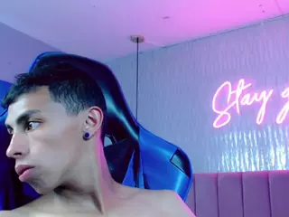 couplehoneyfx's Live Sex Cam Show