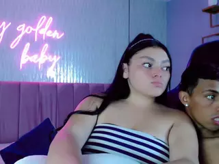 couplehoneyfx's Live Sex Cam Show