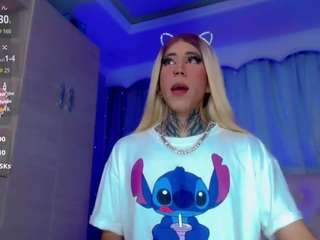 JuliaBulette live webcam show