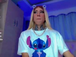 JuliaBulette live webcam show