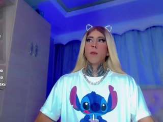 JuliaBulette live webcam show