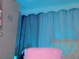 JuliaBulette live webcam show