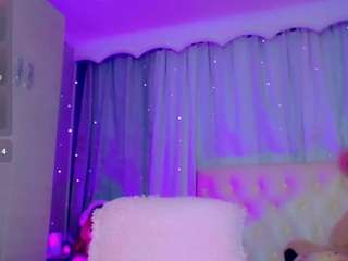 JuliaBulette live webcam show