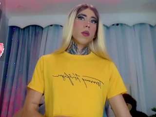 JuliaBulette live cam preview