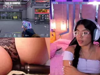 LissGames's Live Sex Cam Show