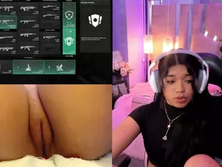 LissGames's Live Sex Cam Show