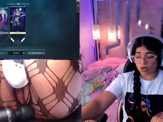 LissGames's Live Sex Cam Show