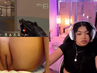 LissGames's Live Sex Cam Show