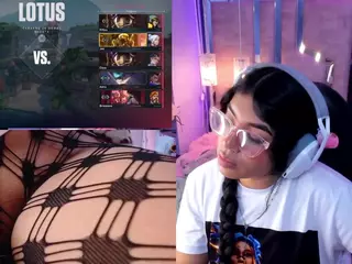 LissGames's Live Sex Cam Show