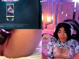 LissGames's Live Sex Cam Show