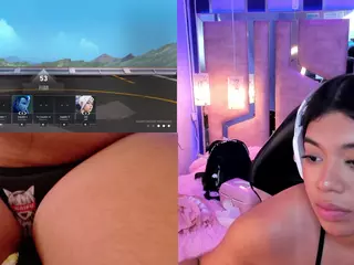 LissGames's Live Sex Cam Show