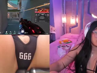 LissGames's Live Sex Cam Show