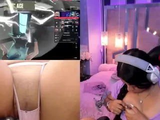 LissGames's Live Sex Cam Show