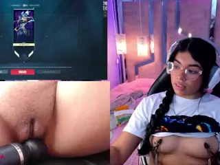 LissGames's Live Sex Cam Show