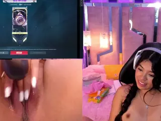 LissGames's Live Sex Cam Show