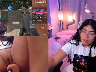 LissGames's Live Sex Cam Show