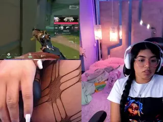 LissGames's Live Sex Cam Show