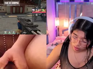 LissGames's Live Sex Cam Show