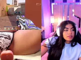 LissGames's Live Sex Cam Show