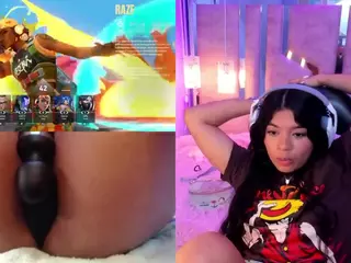 LissGames's Live Sex Cam Show