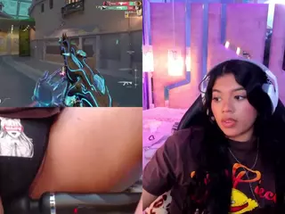 LissGames's Live Sex Cam Show