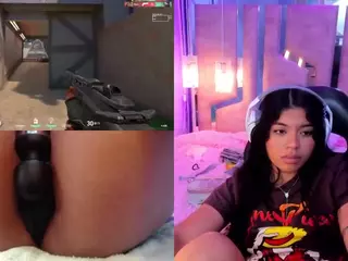 LissGames's Live Sex Cam Show