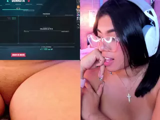 LissGames's Live Sex Cam Show