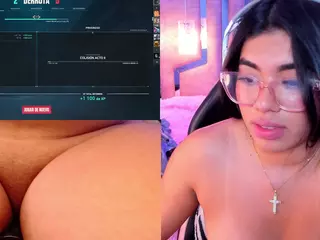 LissGames's Live Sex Cam Show