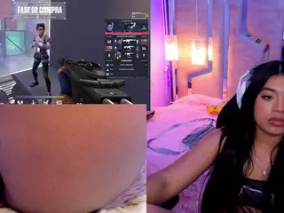 LissGames's Live Sex Cam Show