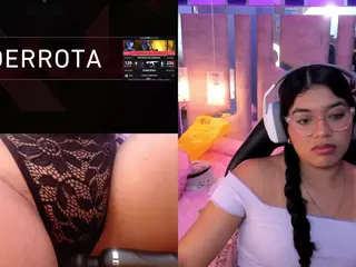 LissGames's Live Sex Cam Show