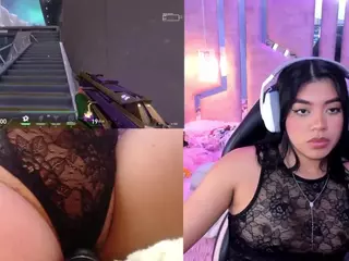 LissGames's Live Sex Cam Show