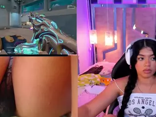 LissGames's Live Sex Cam Show