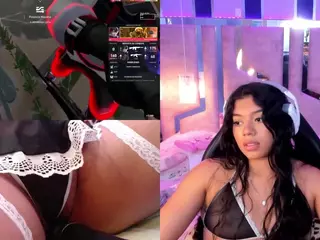 LissGames's Live Sex Cam Show