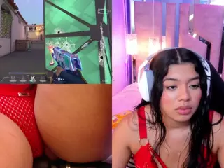 LissGames's Live Sex Cam Show