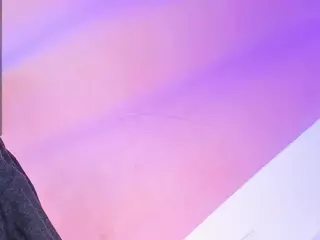 LOUISE-PRINCESS's Live Sex Cam Show