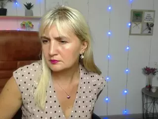 MilanaCraids's Live Sex Cam Show