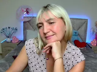 MilanaCraids's Live Sex Cam Show