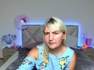 MilanaCraids's Live Sex Cam Show