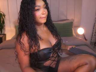 nicoleth28