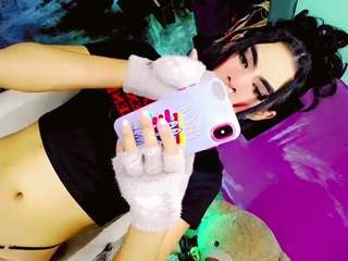 valens-bunny Live Webcam on CamSoda