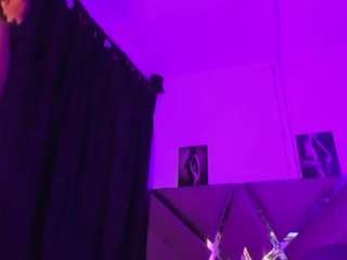 karolla-bigcock Sex Cam Show