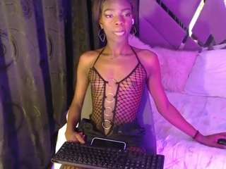 karolla-bigcock Sex Cam Show