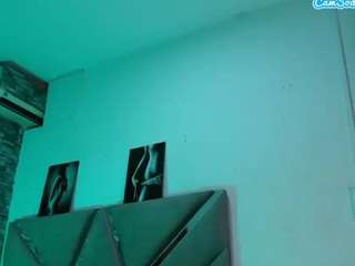 karolla-bigcock's live room