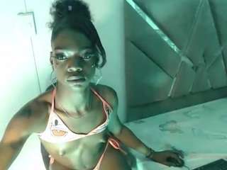 KAROLLA-BIGCOCK live webcam show