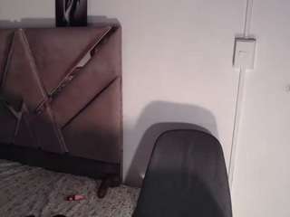 KAROLLA-BIGCOCK live webcam show