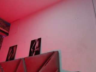 karolla-bigcock live cam
