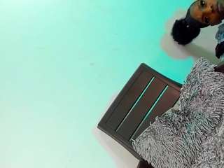 KAROLLA-BIGCOCK
