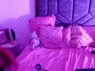 KAROLLA-BIGCOCK live cam preview