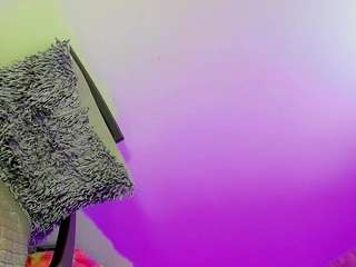 KAROLLA-BIGCOCK live cam preview